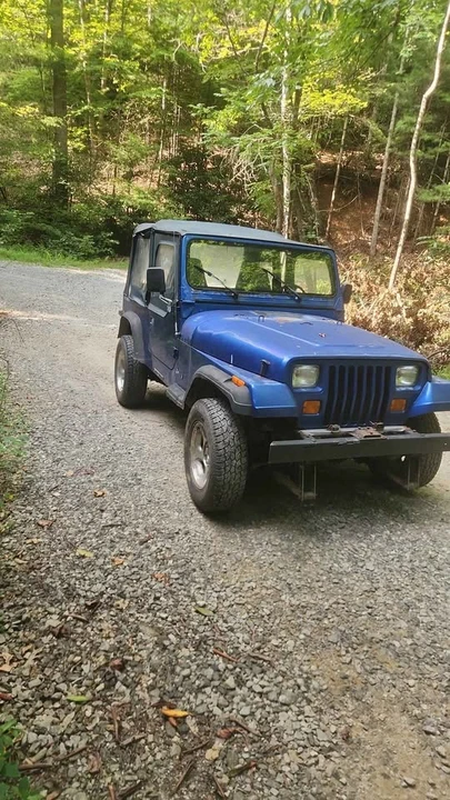 1993 Jeep YJ Wrangler - Image 6 of 8