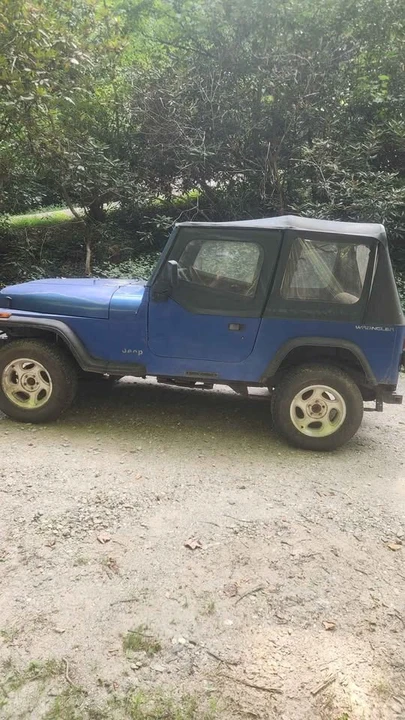 1993 Jeep YJ Wrangler - Image 3 of 8