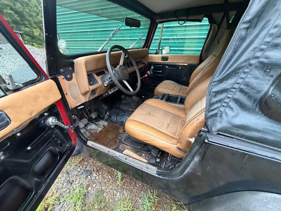 1993 Jeep YJ Wrangler - Image 3 of 8