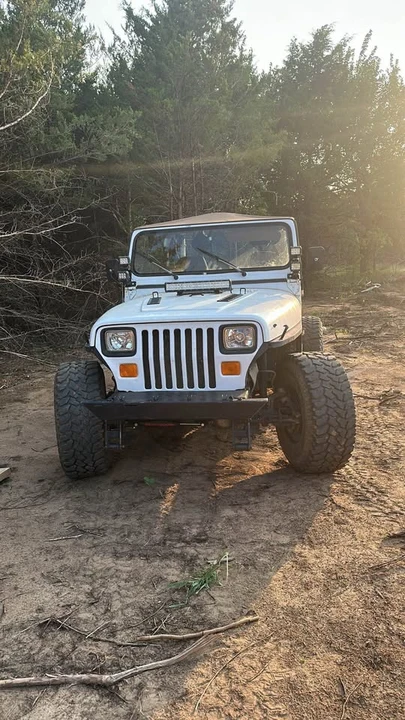 1993 Jeep YJ Wrangler - Image 3 of 5