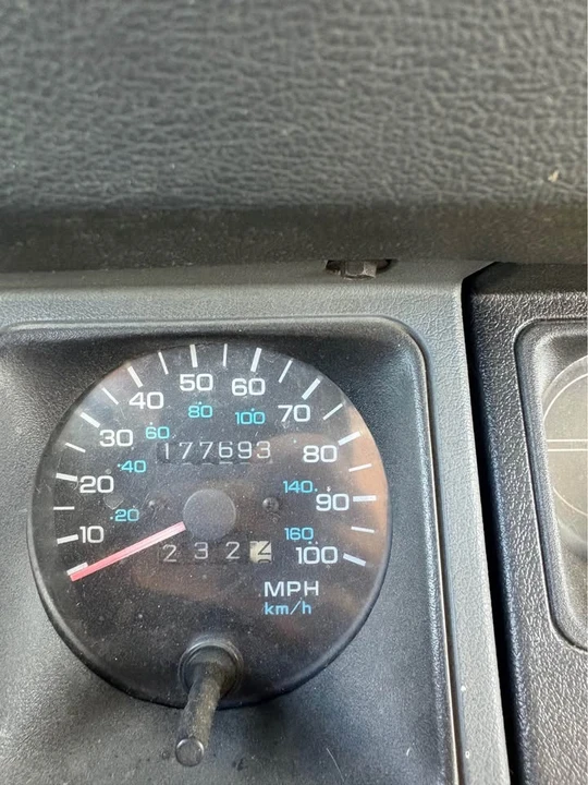 1993 Jeep YJ Wrangler - Image 8 of 9