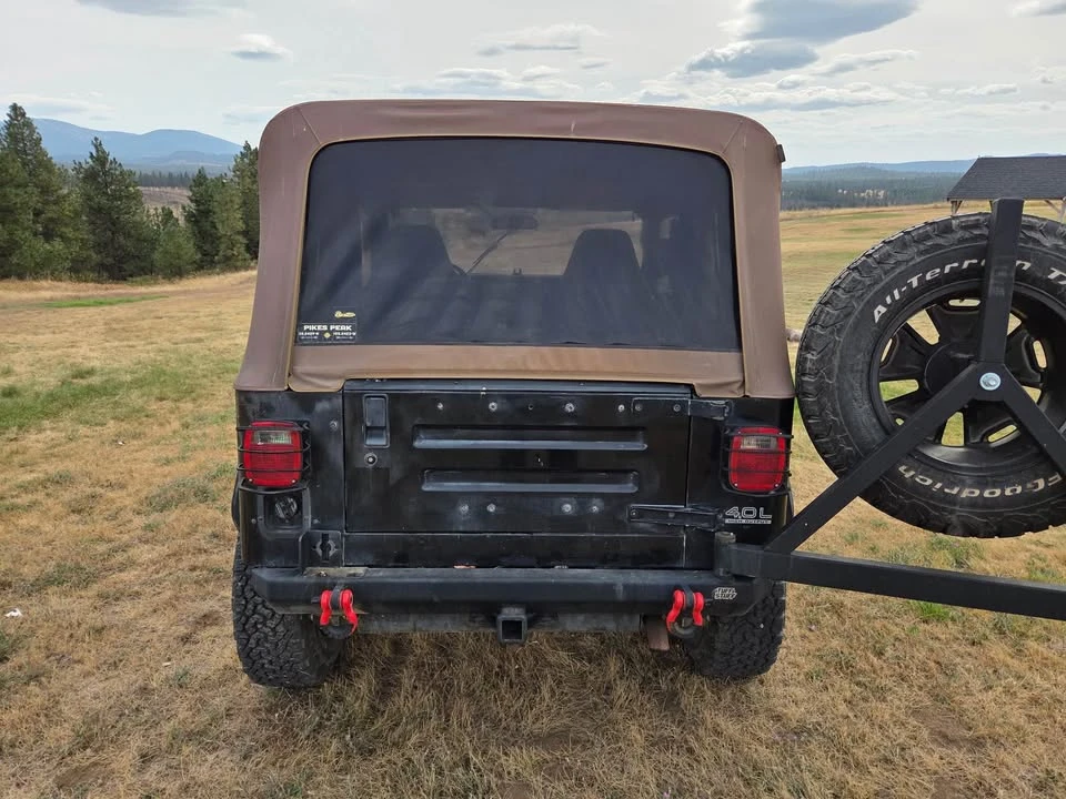 1993 Jeep YJ Wrangler - Image 7 of 13