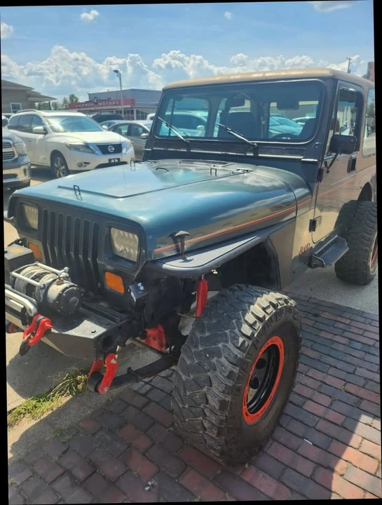 1993 Jeep YJ Wrangler - Image 3 of 6