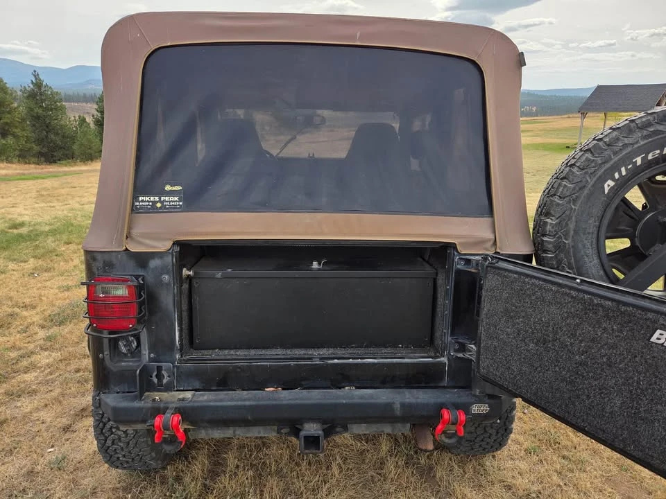 1993 Jeep YJ Wrangler - Image 8 of 13