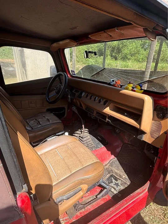 1993 Jeep YJ Wrangler - Image 4 of 4