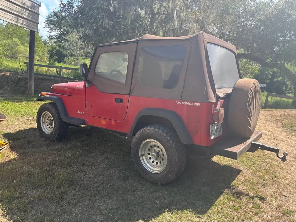 1993 Jeep YJ Wrangler - Image 2 of 4