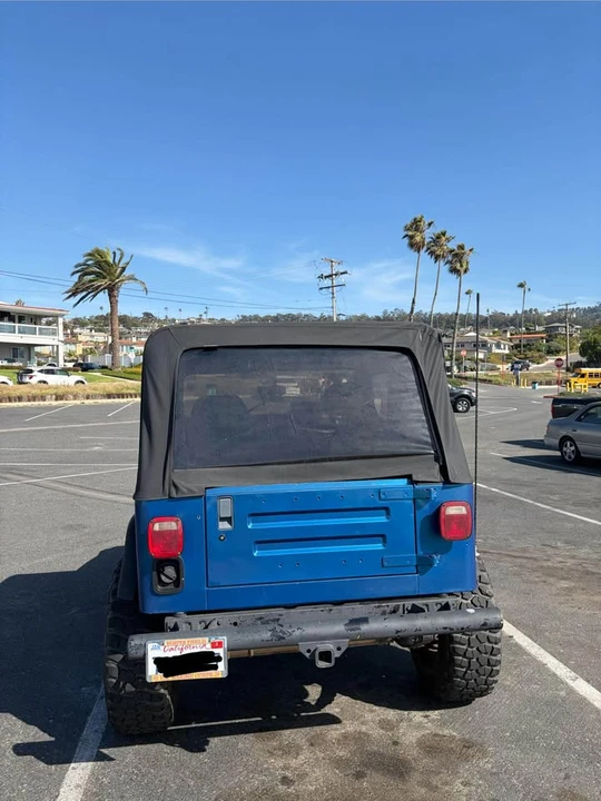 1993 Jeep YJ Wrangler - Image 4 of 10