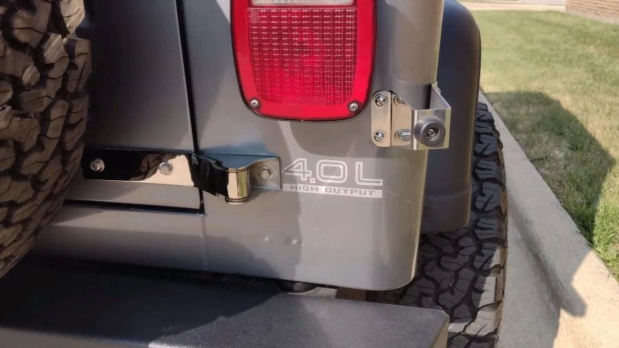 1993 Jeep YJ Wrangler - Image 5 of 12