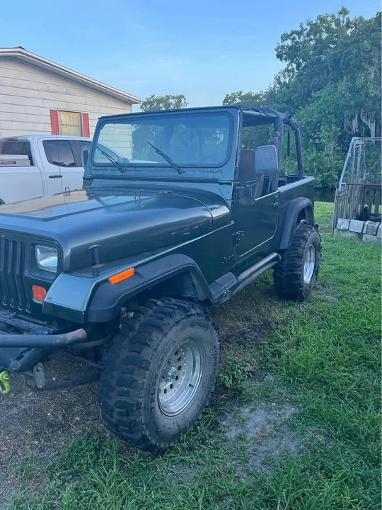 1993 Jeep YJ Wrangler - Image 4 of 4