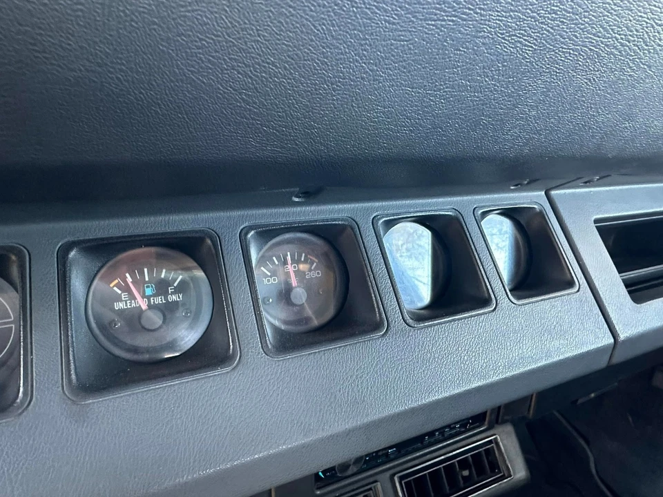 1993 Jeep YJ Wrangler - Image 11 of 20