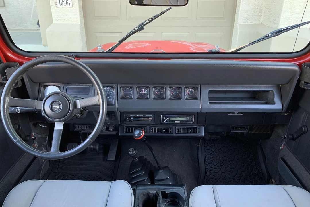 1993 Jeep YJ Wrangler - Image 28 of 31