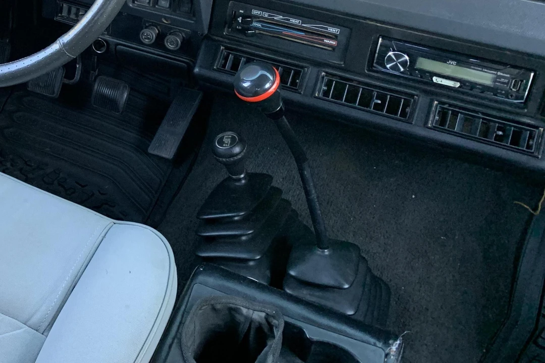 1993 Jeep YJ Wrangler - Image 30 of 31
