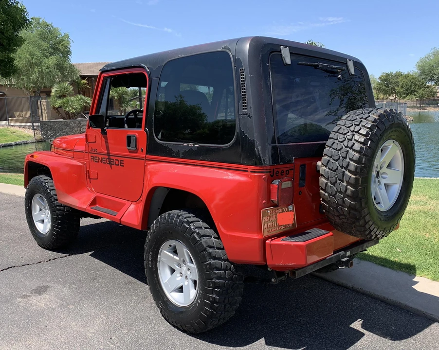 1993 Jeep YJ Wrangler - Image 12 of 31