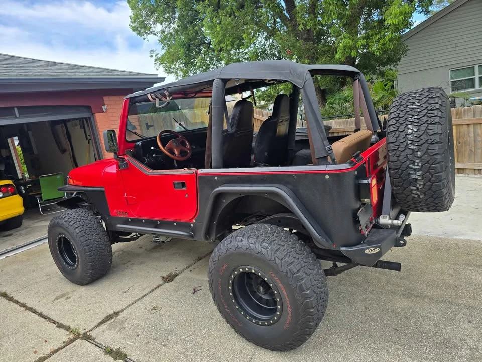 1993 Jeep YJ Wrangler - Image 6 of 9