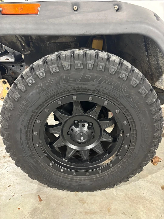 1993 Jeep YJ Wrangler - Image 15 of 31