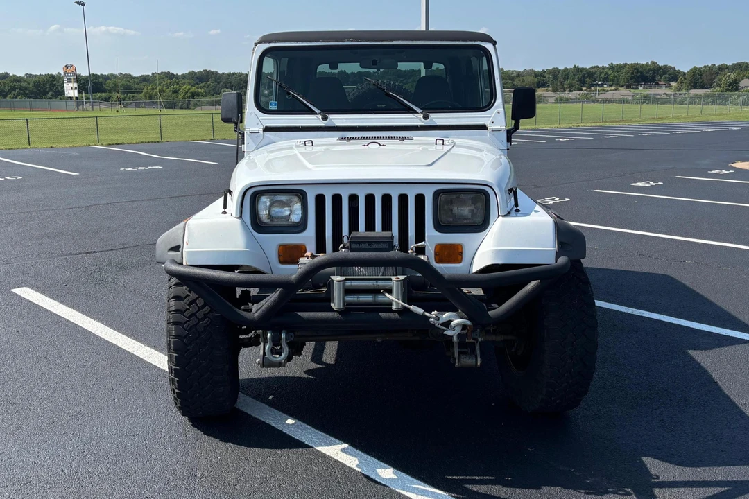 1993 Jeep YJ Wrangler - Image 2 of 31