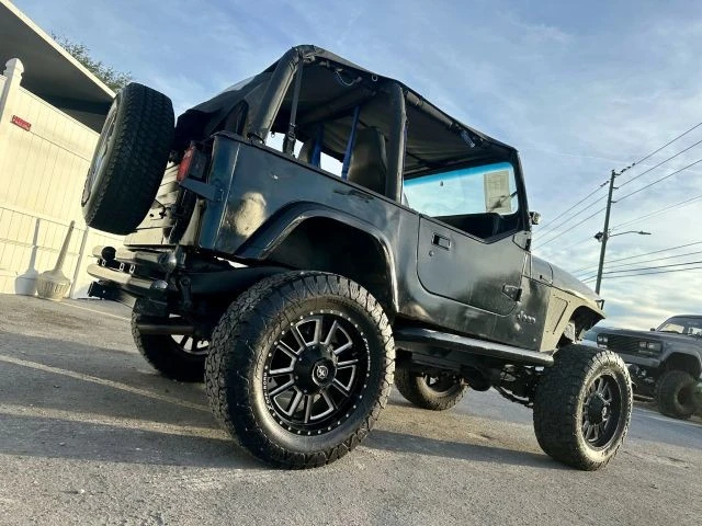 1993 Jeep YJ Wrangler - Image 4 of 12