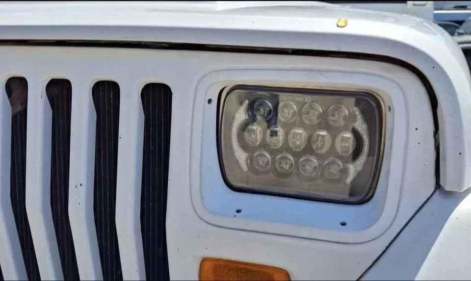 1993 Jeep YJ Wrangler - Image 5 of 14