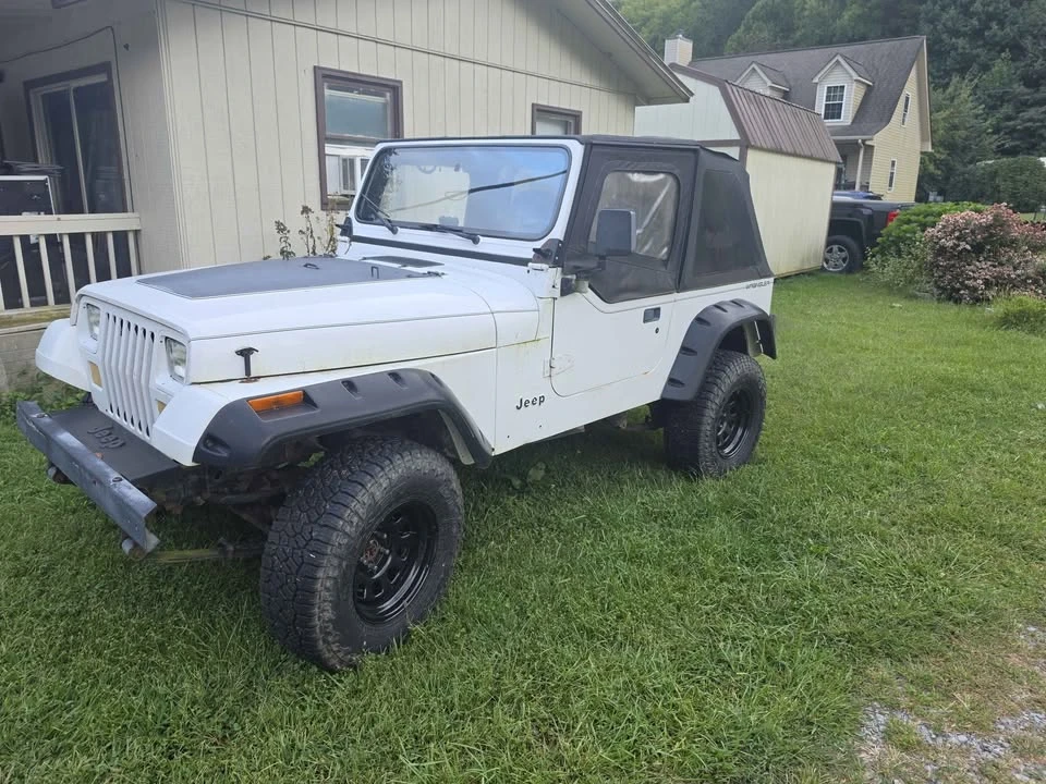 1993 Jeep YJ Wrangler - Image 2 of 5