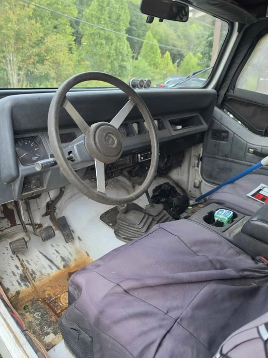1993 Jeep YJ Wrangler - Image 3 of 5