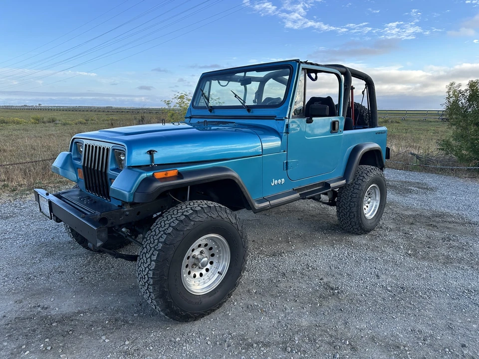 1993 Jeep YJ Wrangler - Image 2 of 31