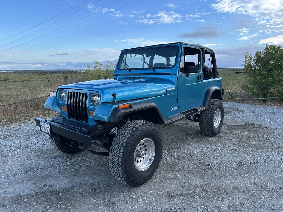1993 Jeep YJ Wrangler - Image 11 of 31