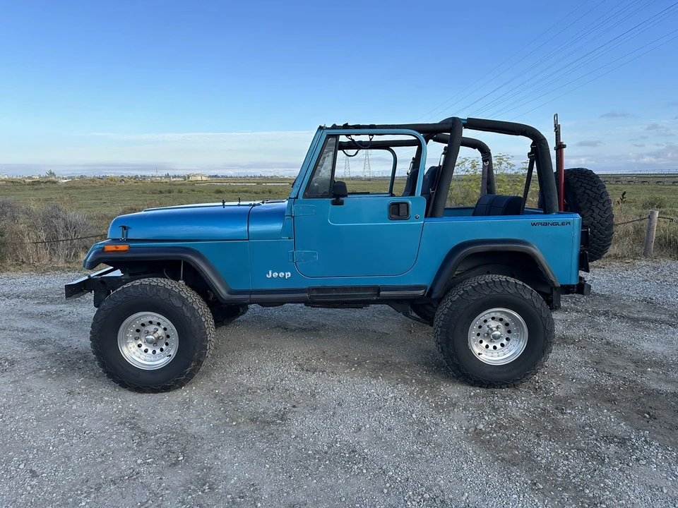 1993 Jeep YJ Wrangler - Image 3 of 31