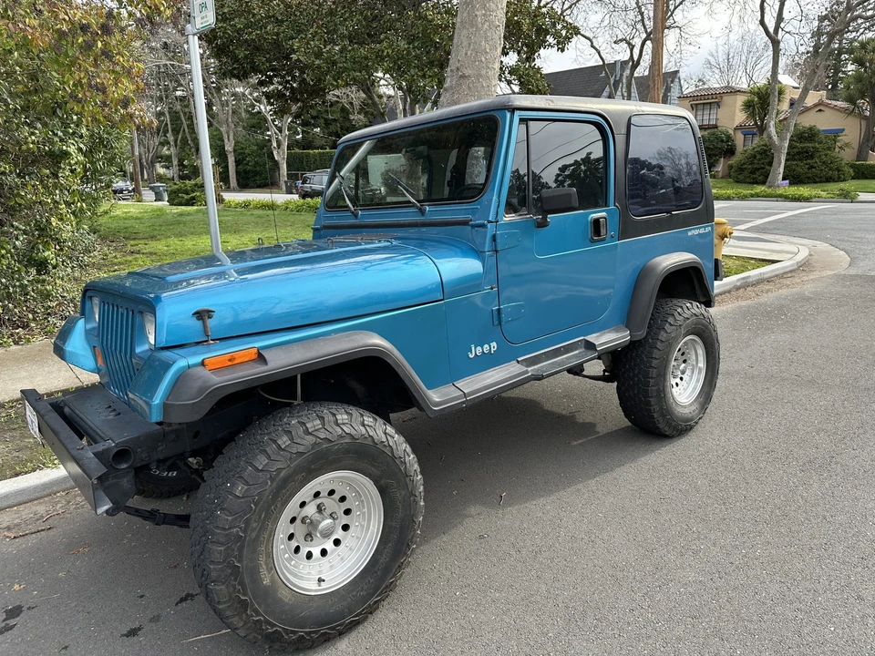 1993 Jeep YJ Wrangler - Image 19 of 31