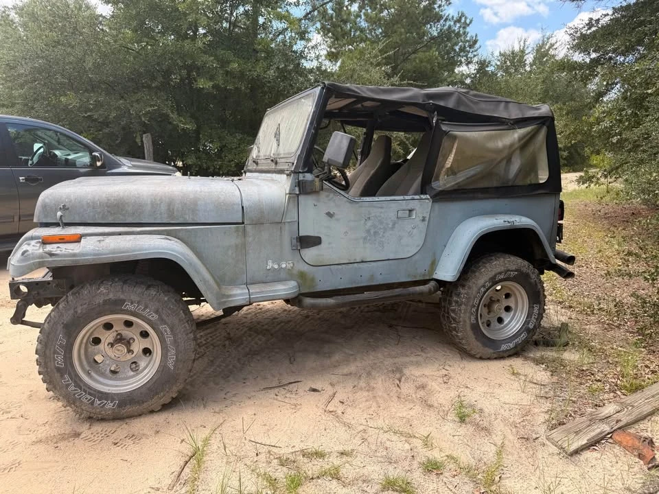 1993 Jeep YJ Wrangler - Image 5 of 11