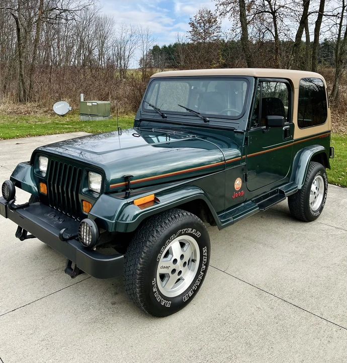 1993 Jeep YJ Wrangler - Image 8 of 31