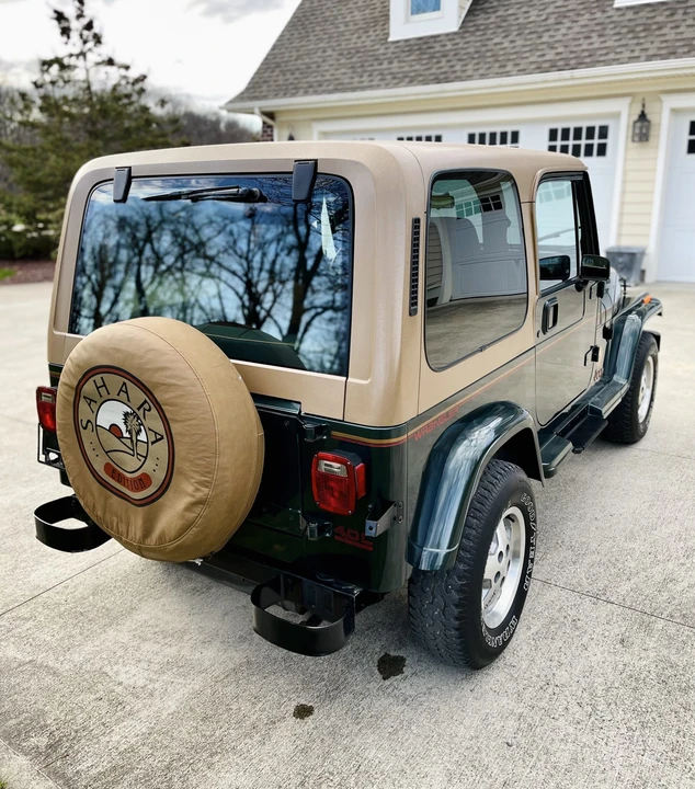 1993 Jeep YJ Wrangler - Image 13 of 31