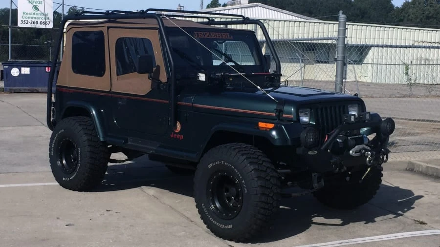 1993 Jeep YJ Wrangler - Image 11 of 12