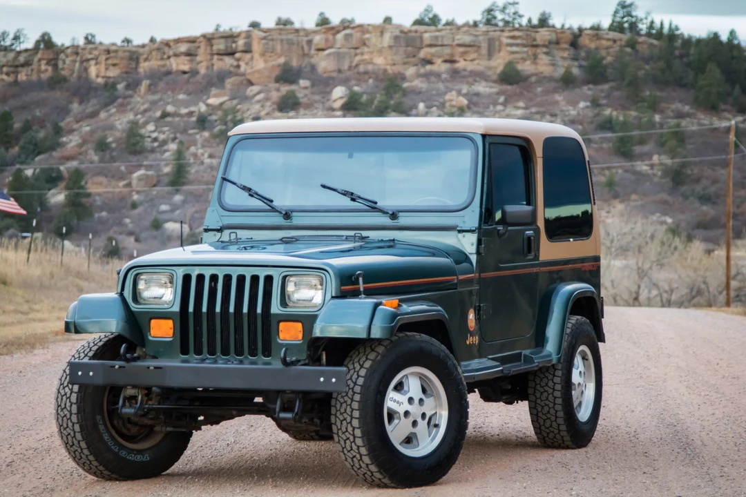 1993 Jeep YJ Wrangler - Image 3 of 31