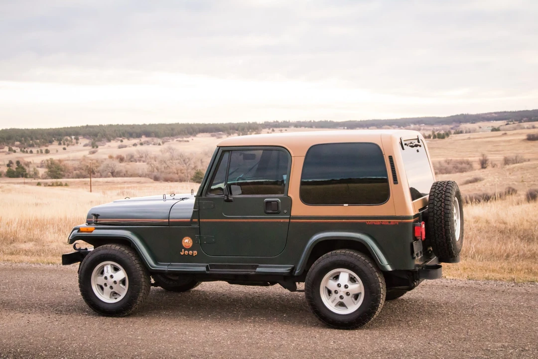 1993 Jeep YJ Wrangler - Image 29 of 31