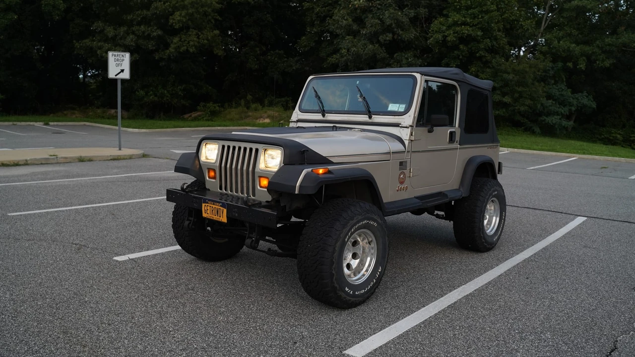1993 Jeep YJ Wrangler - Image 12 of 31