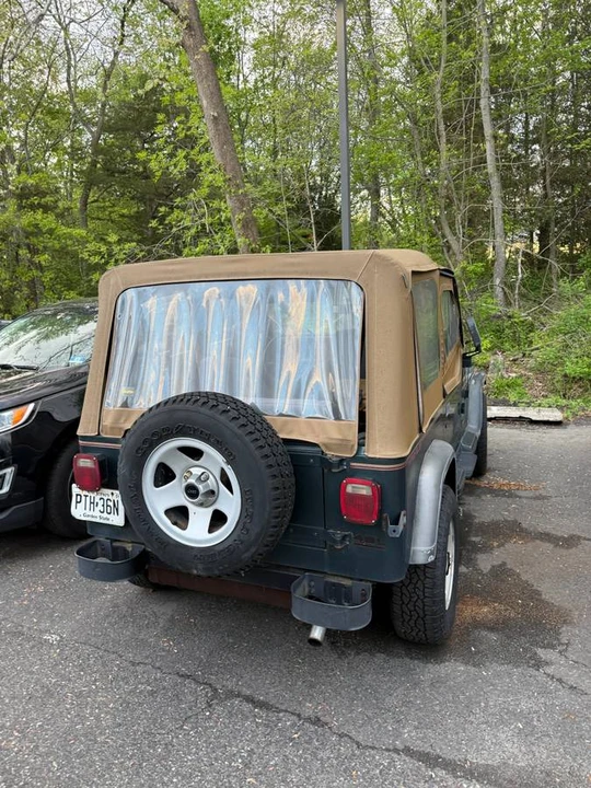 1993 Jeep YJ Wrangler - Image 7 of 22