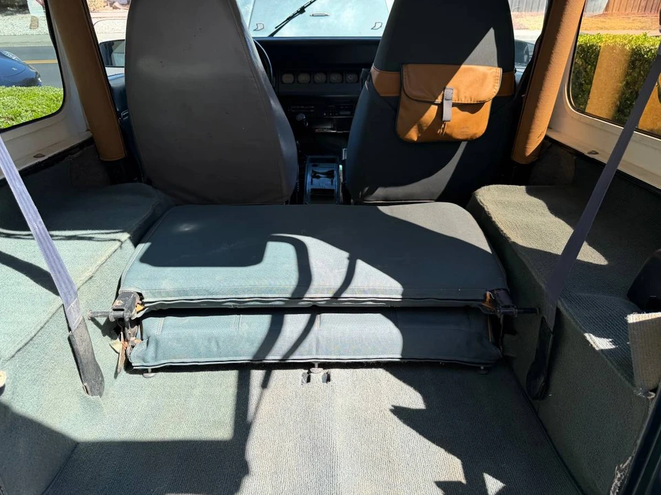 1993 Jeep YJ Wrangler - Image 9 of 9