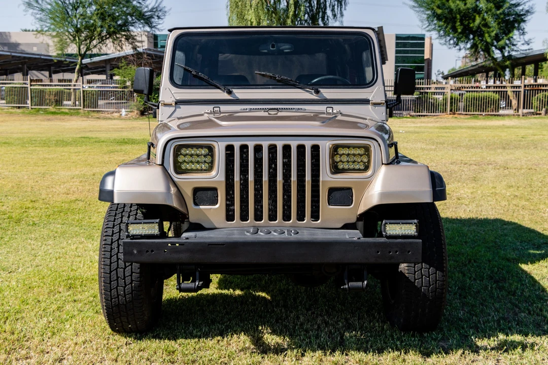 1993 Jeep YJ Wrangler - Image 20 of 31