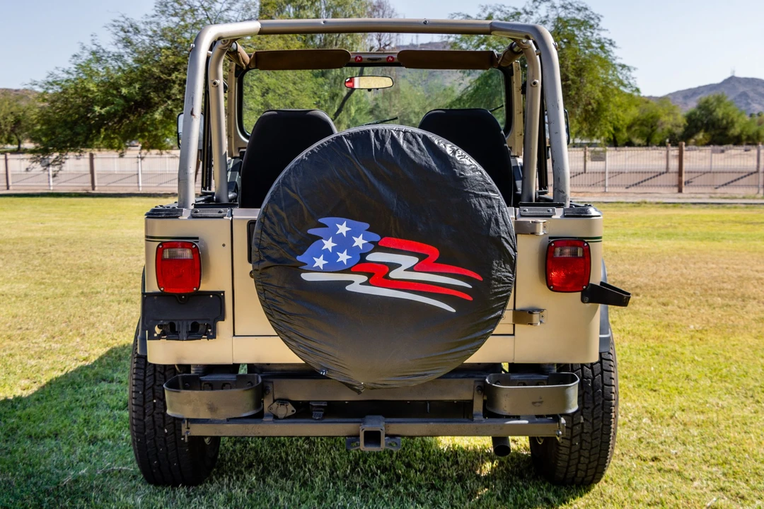 1993 Jeep YJ Wrangler - Image 9 of 31