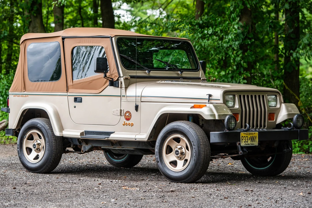 1993 Jeep YJ Wrangler - Image 12 of 31