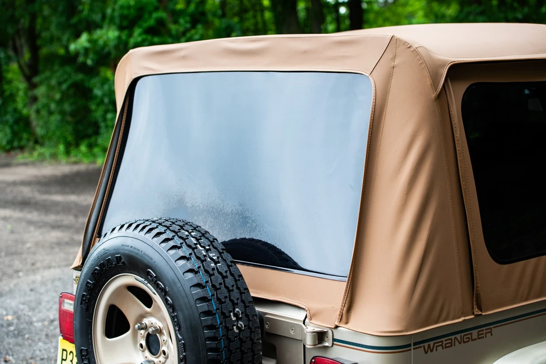 1993 Jeep YJ Wrangler - Image 30 of 31