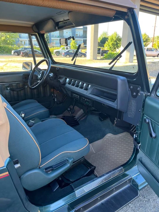 1993 Jeep YJ Wrangler - Image 10 of 15