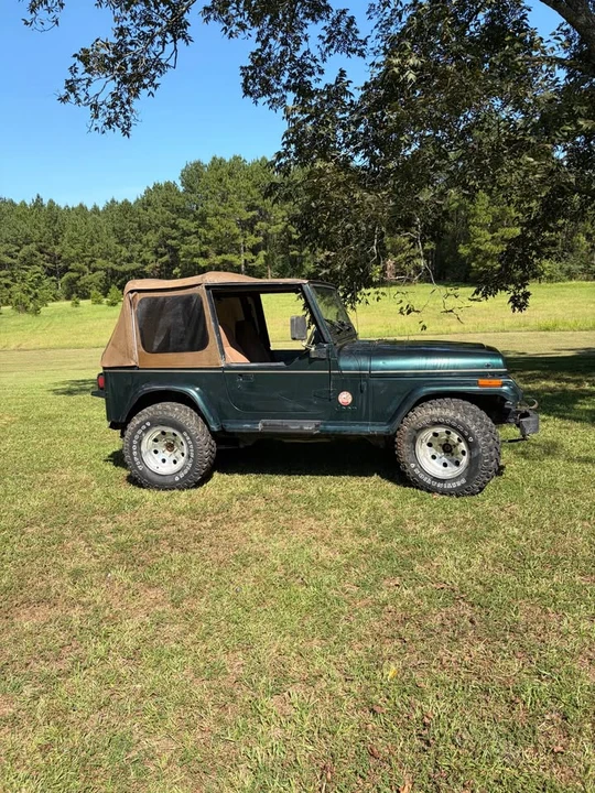 1993 Jeep YJ Wrangler - Image 7 of 8