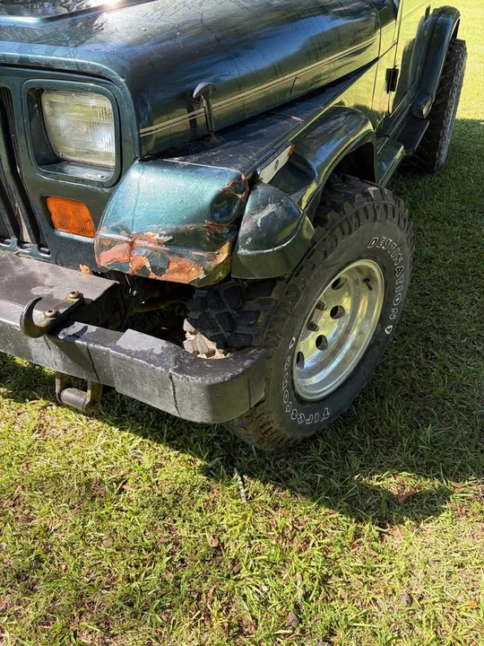 1993 Jeep YJ Wrangler - Image 6 of 8