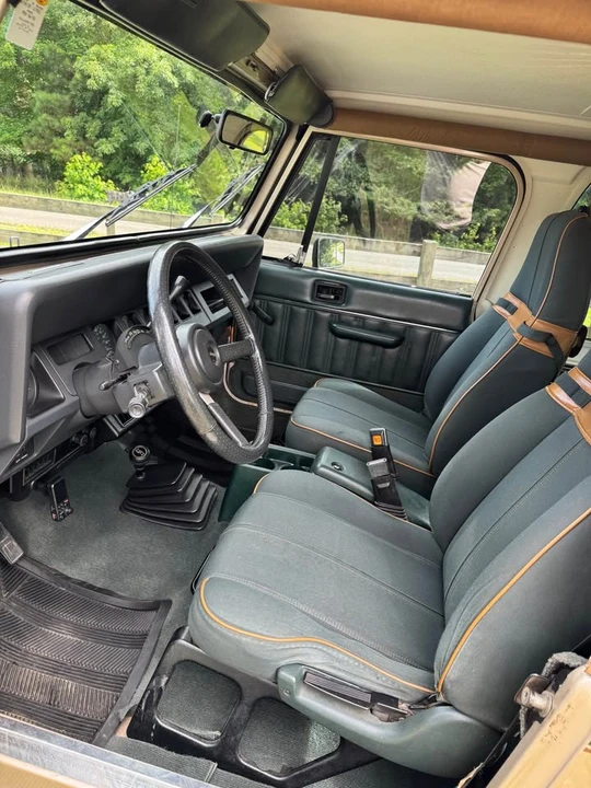 1993 Jeep YJ Wrangler - Image 6 of 10