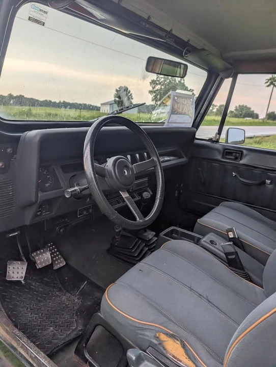 1993 Jeep YJ Wrangler - Image 3 of 8
