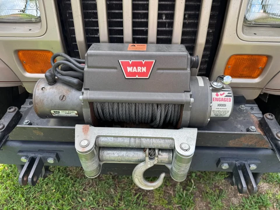 1993 Jeep YJ Wrangler - Image 9 of 10