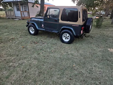 1993 Jeep Wrangler Sahara Sport Utility 2D