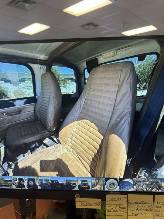 1993 Jeep YJ Wrangler - Image 5 of 7