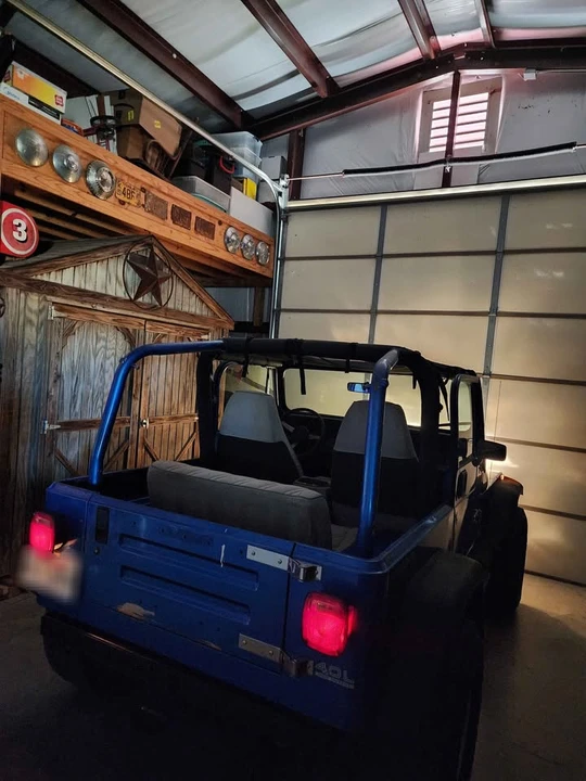 1993 Jeep YJ Wrangler - Image 12 of 13